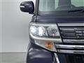 2016 Daihatsu Tanto