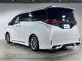 2023 Toyota Alphard Hybrid