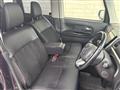 2016 Daihatsu Tanto