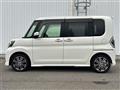 2017 Daihatsu Tanto