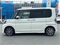 2017 Daihatsu Tanto