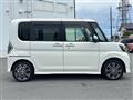 2017 Daihatsu Tanto