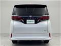 2023 Toyota Alphard Hybrid
