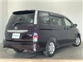 2013 Toyota Isis