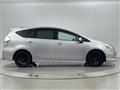 2011 Toyota PRIUS α