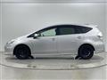 2011 Toyota PRIUS α