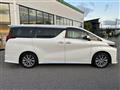 2021 Toyota Alphard