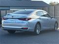 2019 Lexus ES