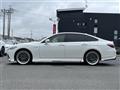 2019 Toyota Crown Hybrid