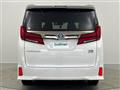 2022 Toyota Alphard Hybrid