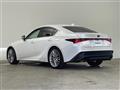 2021 Lexus IS