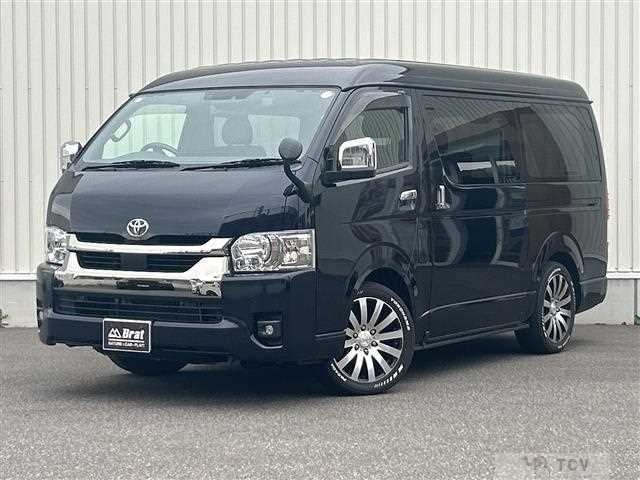 2022 Toyota Hiace Van