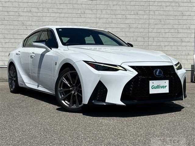 2021 Lexus IS