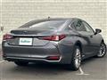 2019 Lexus ES