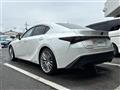 2021 Lexus IS