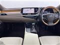 2020 Lexus ES