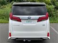 2019 Toyota Alphard Hybrid