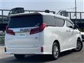 2019 Toyota Alphard Hybrid