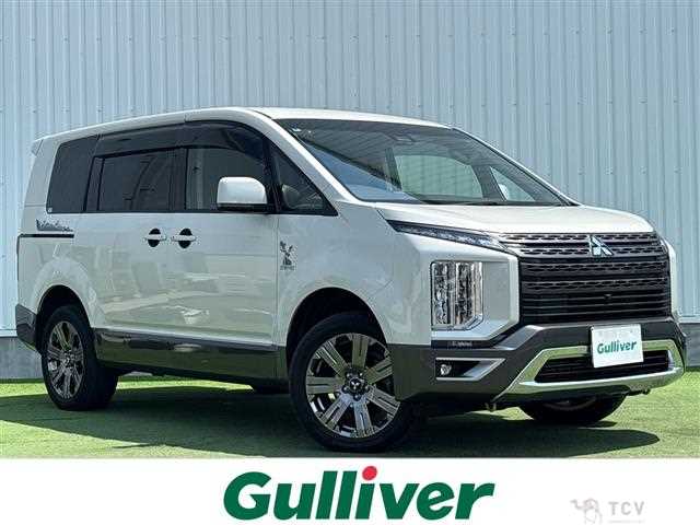 2020 Mitsubishi Delica D5