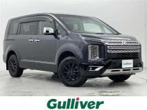 2022 Mitsubishi Delica D5