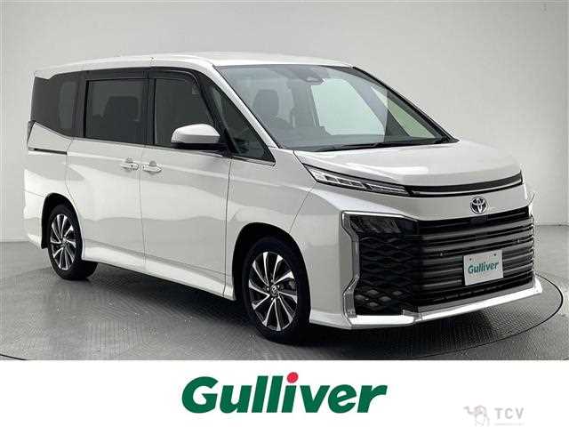 2022 Toyota Voxy