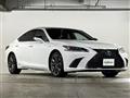2019 Lexus ES