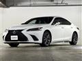 2019 Lexus ES