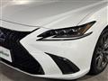 2019 Lexus ES