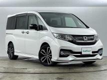 2017 Honda Step WGN