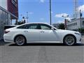2020 Toyota Crown Hybrid