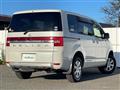 2015 Mitsubishi Delica D5