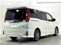 2016 Toyota Noah