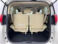 2016 Toyota Alphard Hybrid