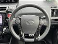 2016 Toyota PRIUS α