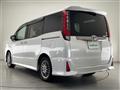 2017 Toyota Noah