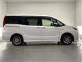 2017 Toyota Noah