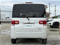 2011 Daihatsu Tanto