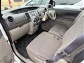 2011 Daihatsu Tanto