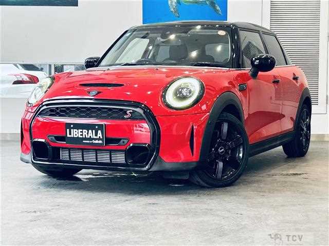 2021 BMW MINI