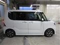 2019 Daihatsu Tanto Custom
