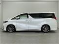 2021 Toyota Alphard Hybrid