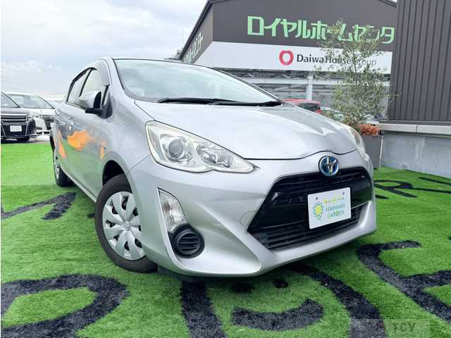 2015 Toyota AQUA