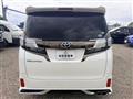 2015 Toyota Vellfire