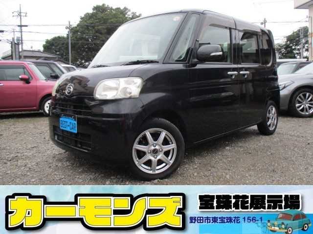 2010 Daihatsu Tanto