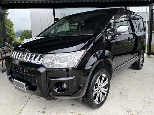 2014 Mitsubishi Delica D5
