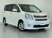2008 Toyota Noah