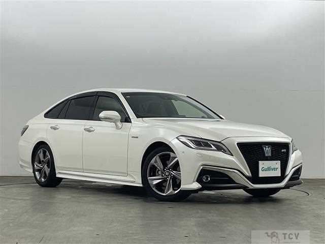 2018 Toyota Crown Hybrid