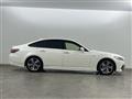 2018 Toyota Crown Hybrid
