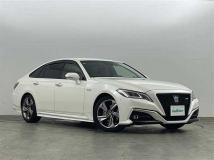 2018 Toyota Crown Hybrid