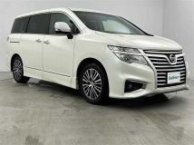 2017 Nissan Elgrand